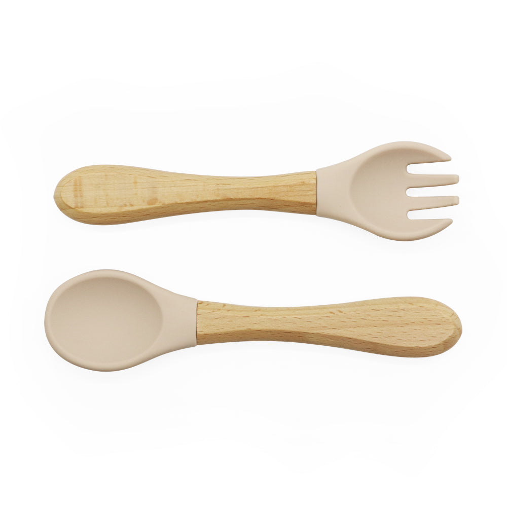 Houten baby bestekset met silicone lepel en vork in neutrale tinten