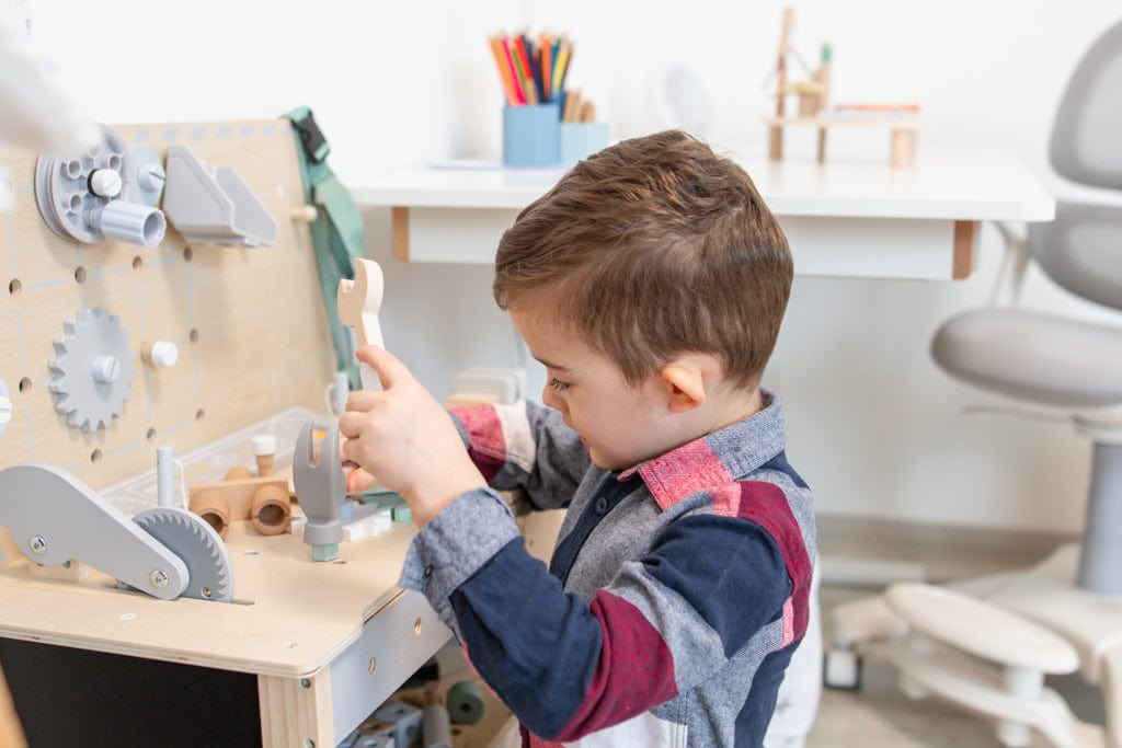🛠️ XXL Houten Werkbank voor Kinderen – 72-delig | In Hoogte Verstelbaar met Kraan en GRATIS Gereedschapsgordel