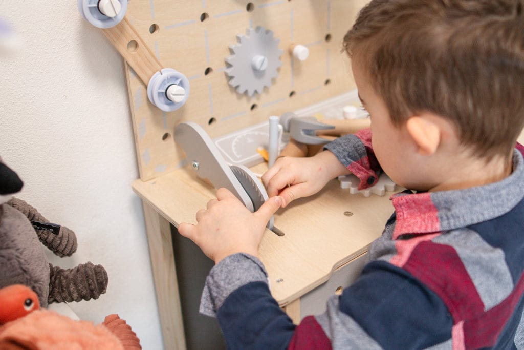 🛠️ XXL Houten Werkbank voor Kinderen – 72-delig | In Hoogte Verstelbaar met Kraan en GRATIS Gereedschapsgordel