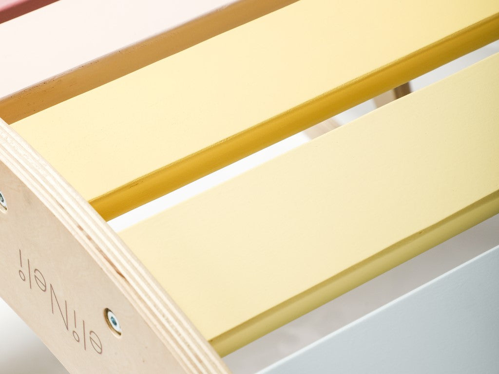 Houten Montessori Schommel 5-in-1 – Speel, ontdek en groei 🌈🌿