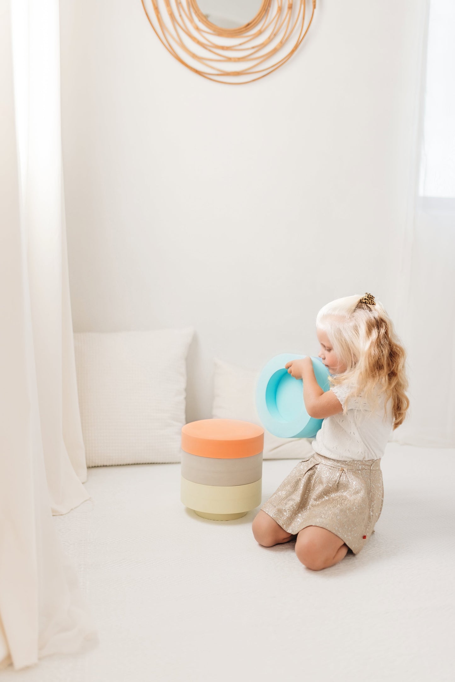 Rainbow Chair – Spelen, bouwen én gebruiken op jouw manier!