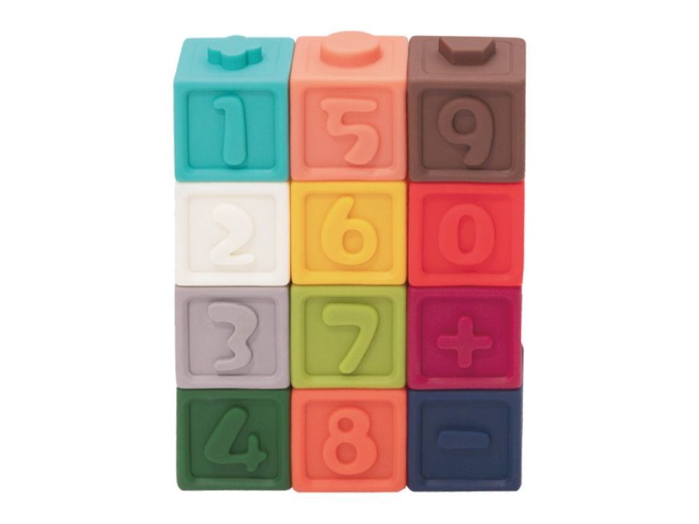 Educatieve speelbox voor baby’s 7–12 maanden – houten en zachte speelgoedset met rammelaar, puzzel, boekje en blokken