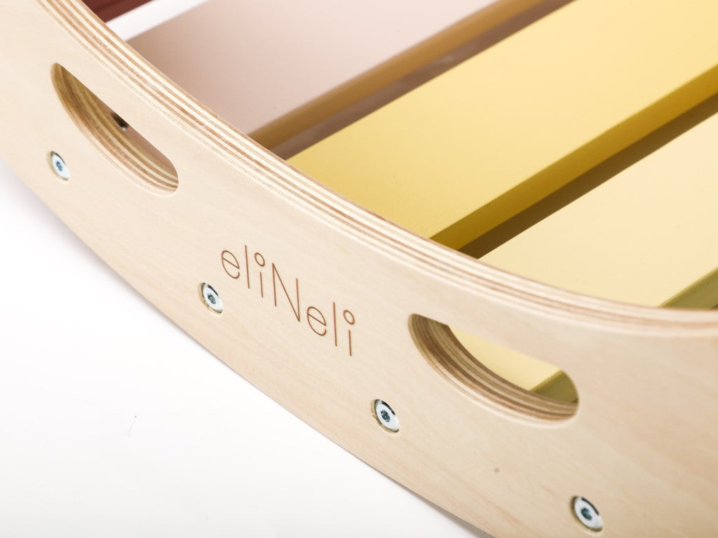 Houten Montessori Schommel 5-in-1 – Speel, ontdek en groei 🌈🌿