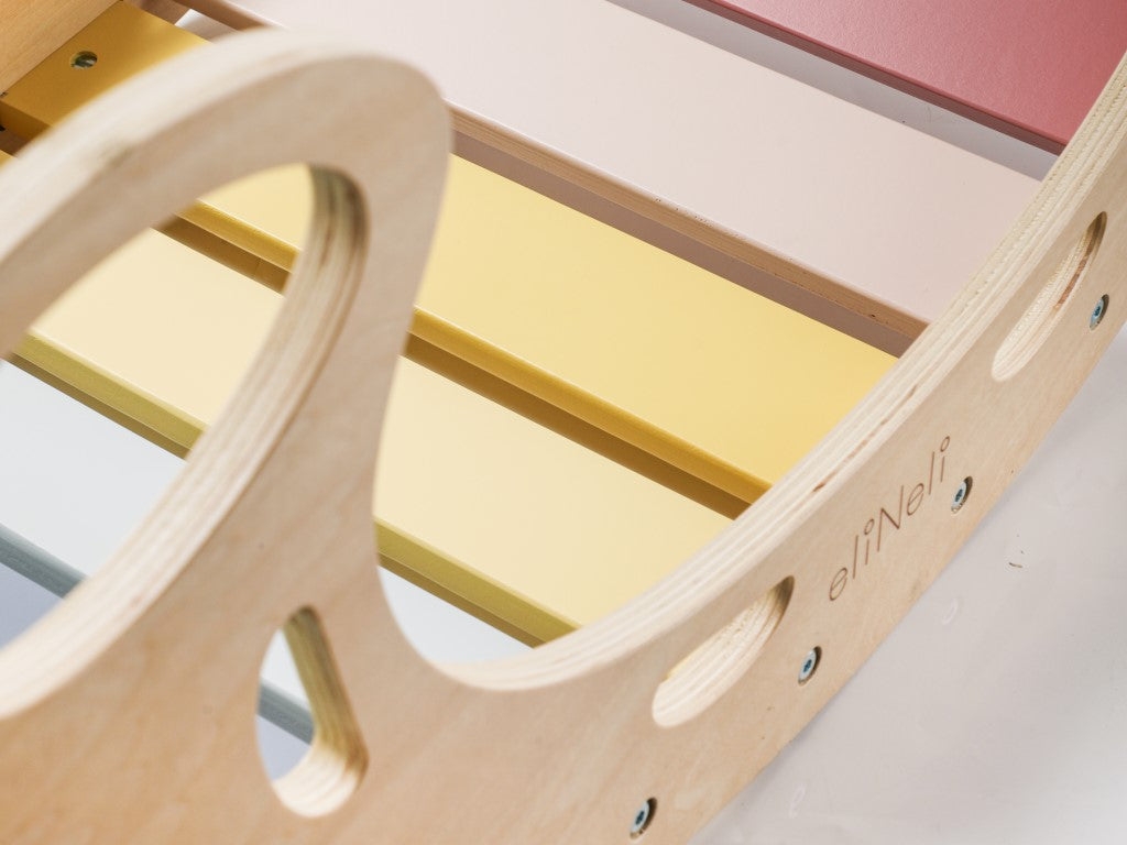 Houten Montessori Schommel 5-in-1 – Speel, ontdek en groei 🌈🌿