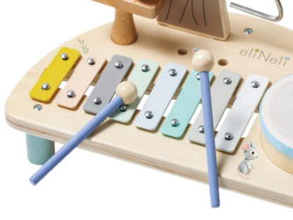 Houten muziektafel voor kinderen met 5 muziekinstrumenten en bosmotief – educatief muzikaal speelgoed.